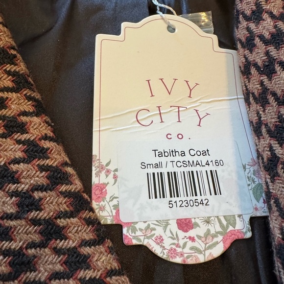 IVY CITY Tabitha coat NWT size small - Picture 9 of 15